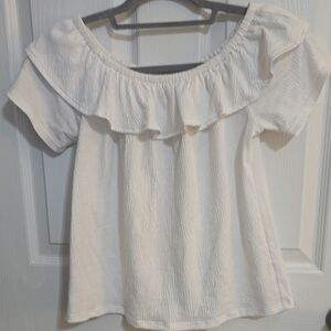 Elegant Ruffled White Blouse